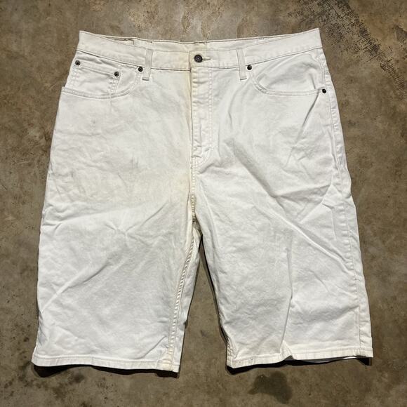 Vintage 2000s Levi's 569 White Denim Jorts Jean Shorts 38x12 - Picture 1 of 3